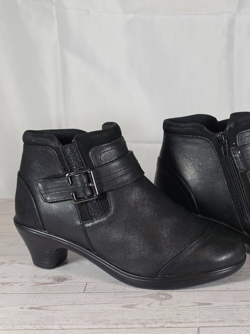 Bioheels Black Leather Ankle Boots Size 7D Wide Buckle Low Heel